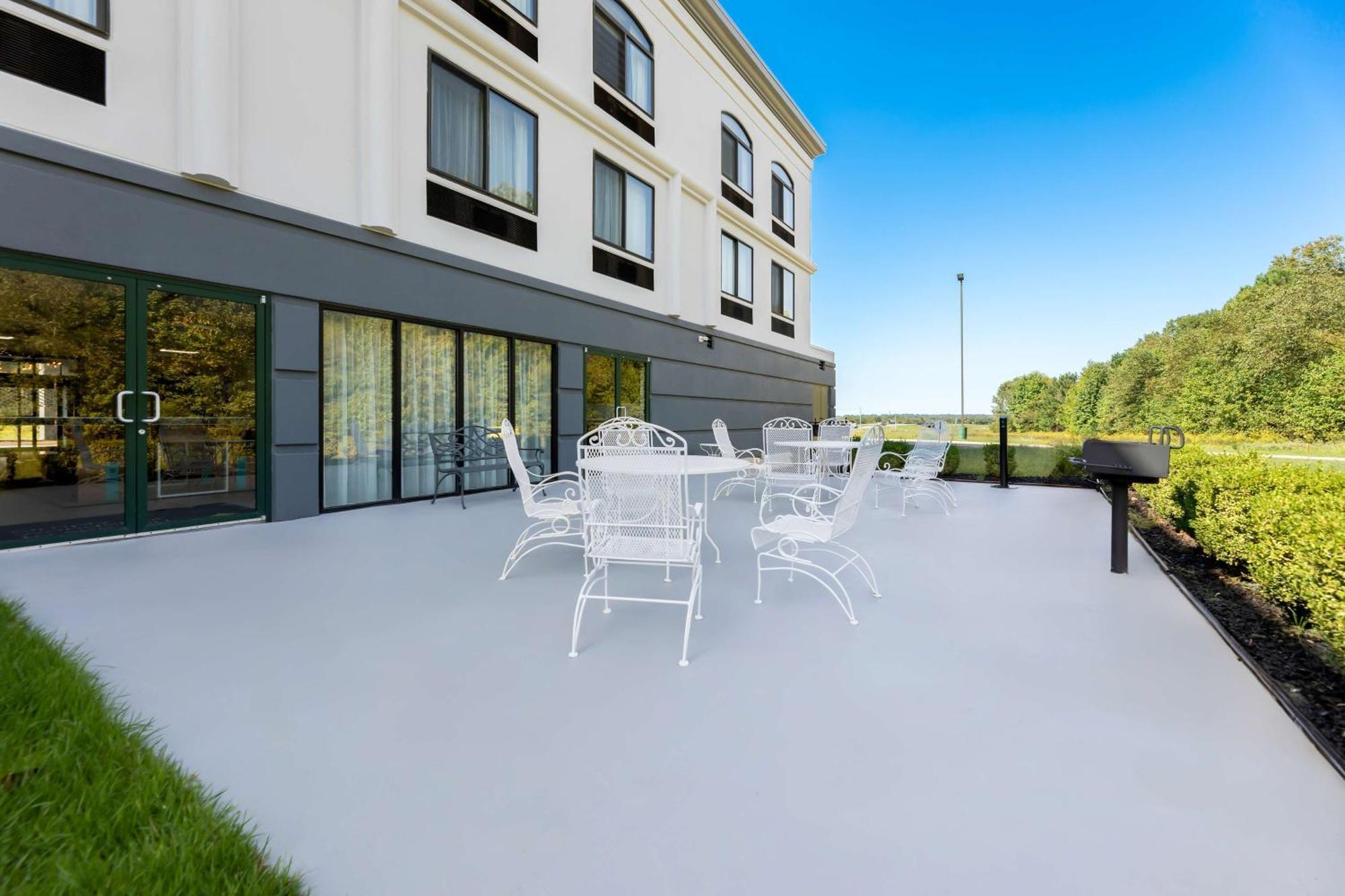 Spark By Hilton Tupelo Ngoại thất bức ảnh